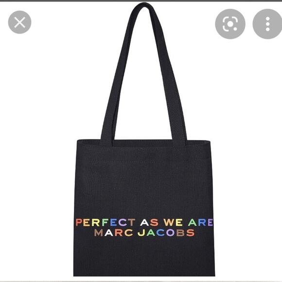 Marc Jacobs Handbags - MARC JACOBS TOTE PERFECT AS WE ARE Black Small Designer Tote Bag EUC